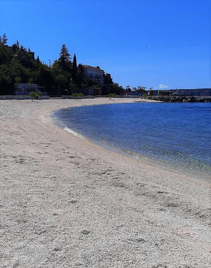 Apartmani Mia Jadranovo Εξωτερικό φωτογραφία
