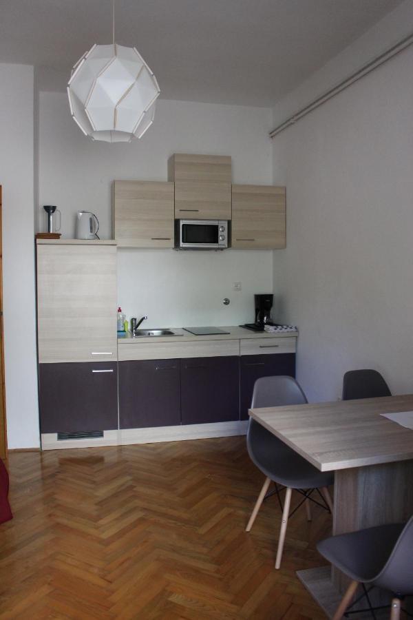 Apartmani Mia Jadranovo Εξωτερικό φωτογραφία