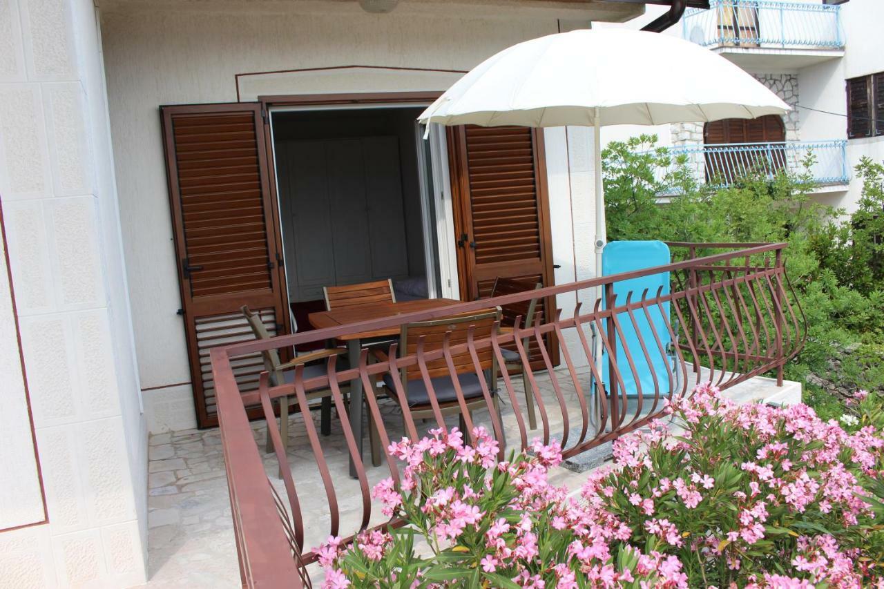 Apartmani Mia Jadranovo Εξωτερικό φωτογραφία