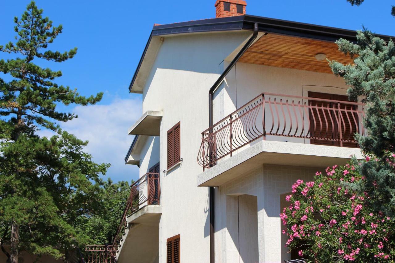Apartmani Mia Jadranovo Εξωτερικό φωτογραφία